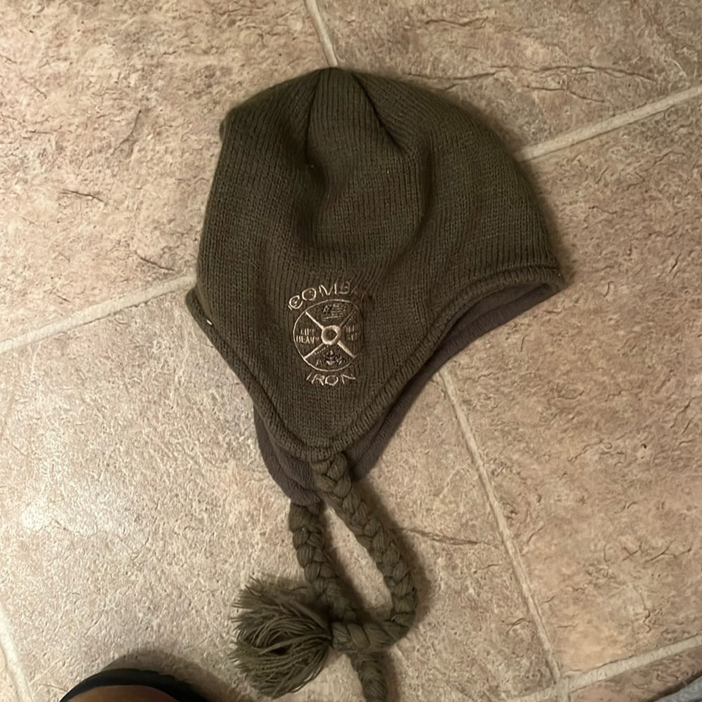 Combat iron snow hat
